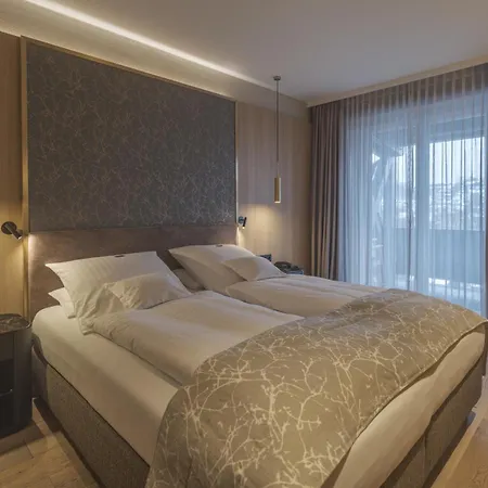 Hotel zur Waldbahn-2